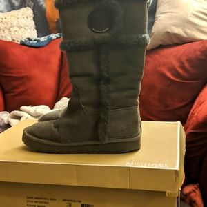 Michael kors fur boots